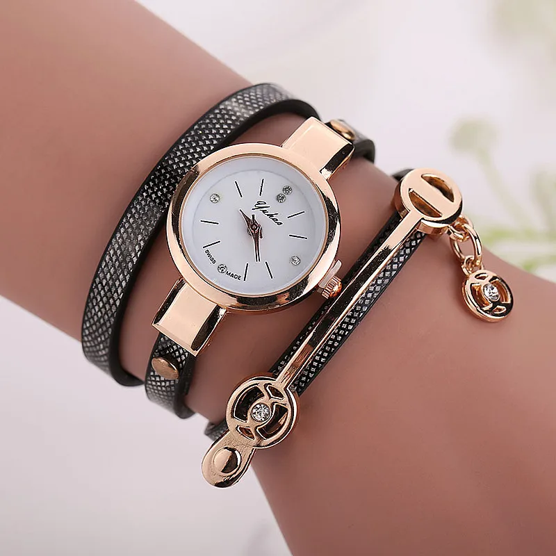 Горячие Роскошные кожаные кварцевые часы для женщин дамы кристалл браслет моды металлический ремешок наручные часы Relojes mujer 8A17 - Цвет: Черный