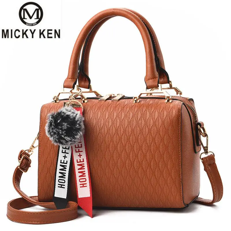 

Fashion embossed ladies handbags trend bolsa feminina 2019 autumn and winter new women's bag Boston bag slung shoulder bags