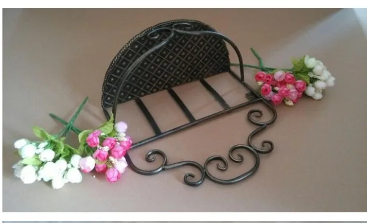 Hot European Style Bathroom Kitchen Household Items Bathroom Storage Rack Wrought Iron Wall Rack Shelf