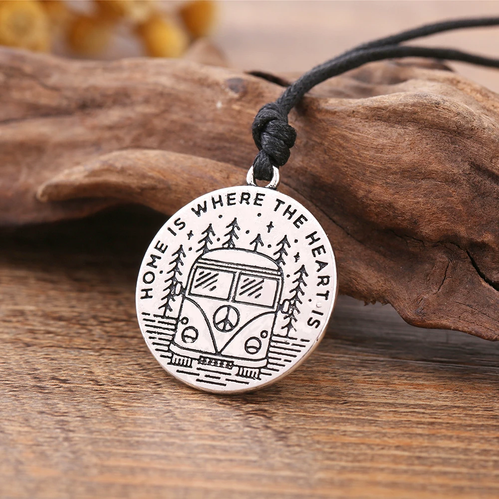 Ожерелье с круглой подвеской гравировкой в виде сердца|gifts for family|pendant necklaceround pendant