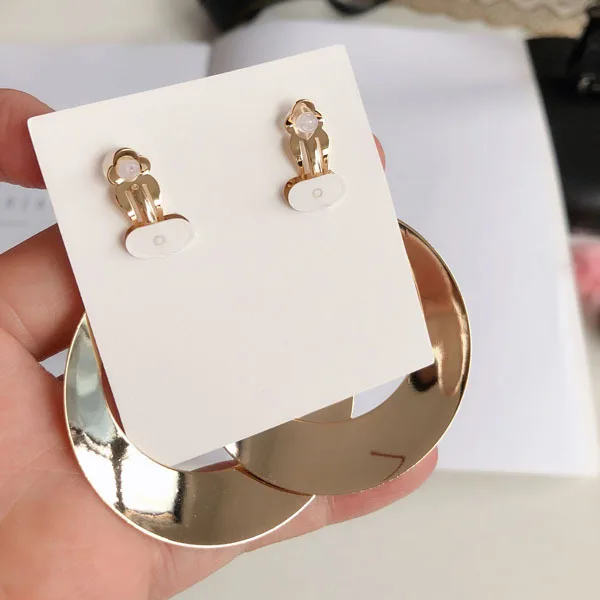 6176769119_1172148102