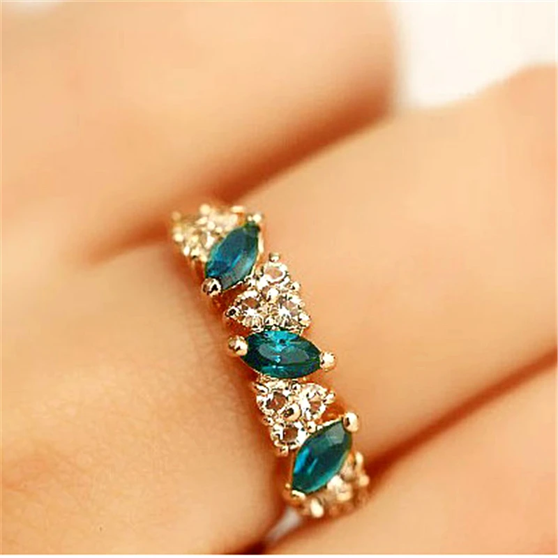 

2016 New luxury style Diamante green cheap championship ring o bijouterie sell by lot (support mixed color)