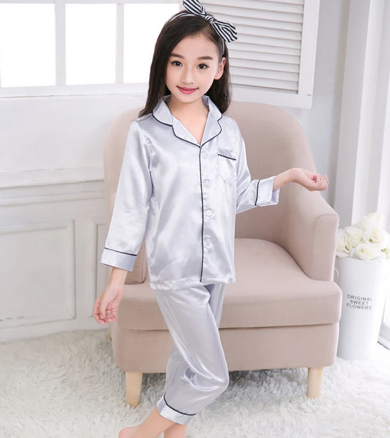 Детские пижамные комплекты для мальчиков и девочек шелковые рубашки с отложным воротником и штаны комплекты из 2 предметов г. повседневная одежда для сна Bebe Pijama Детская домашняя одежда PJ06