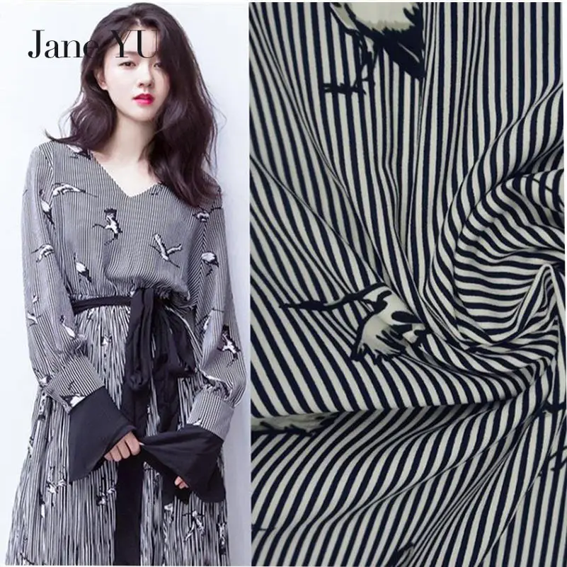

Jane YU Spring and summer new temperament crane striped print chiffon fabric dress shirt clothing fabric