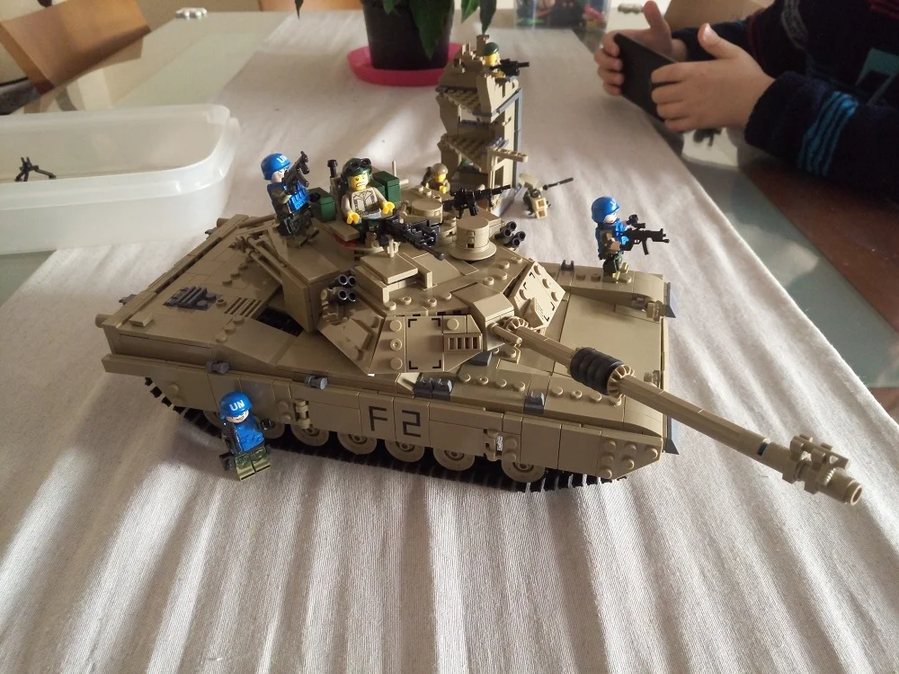  1463pcs Military Theme Tank Legos Building Blocks M1A2 ABRAMS MBT KY10000 1 Change 2 Toy Tank Model