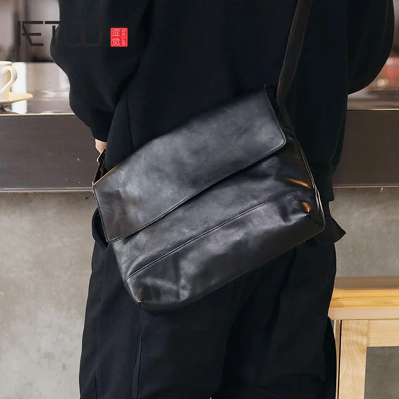 

BJYL Men's leather single shoulder bag Japanese cowhide crossbody bag planting tanning leather flip male bag