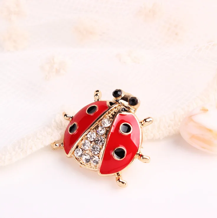 Lovely Cubic Zircon Ladybug Brooch Red Colors Fashion Animal Brooch