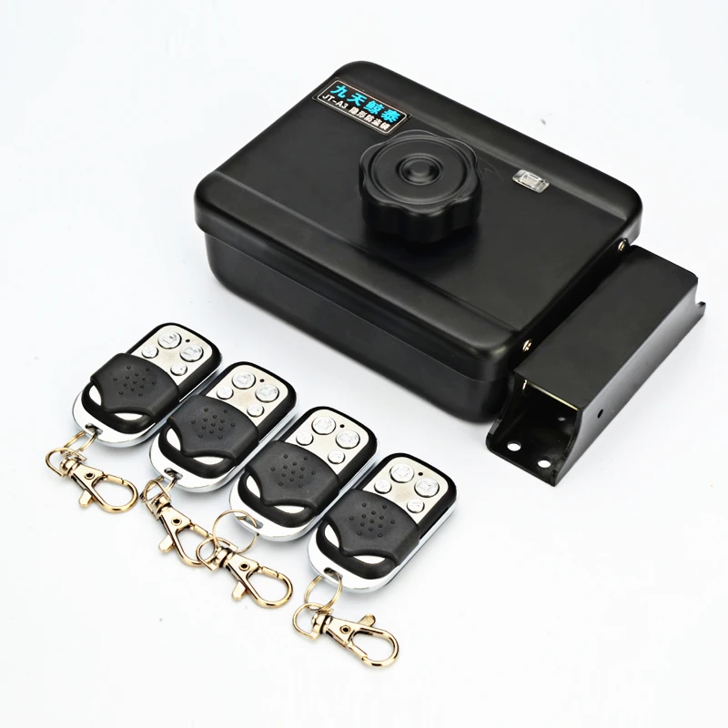 

Intelligent Digital Door Lock Smart Anti-theft Locks with Keyless Entry Wireless Remote Control Code for Exterior Doors