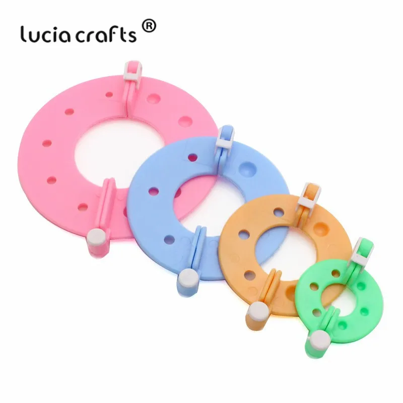 

Lucia crafts 1 Set 4 Sizes Wool Tool Pom Pom Maker Ball Weaver Needle Knitting Kit Sewing Tools Accessories 089062