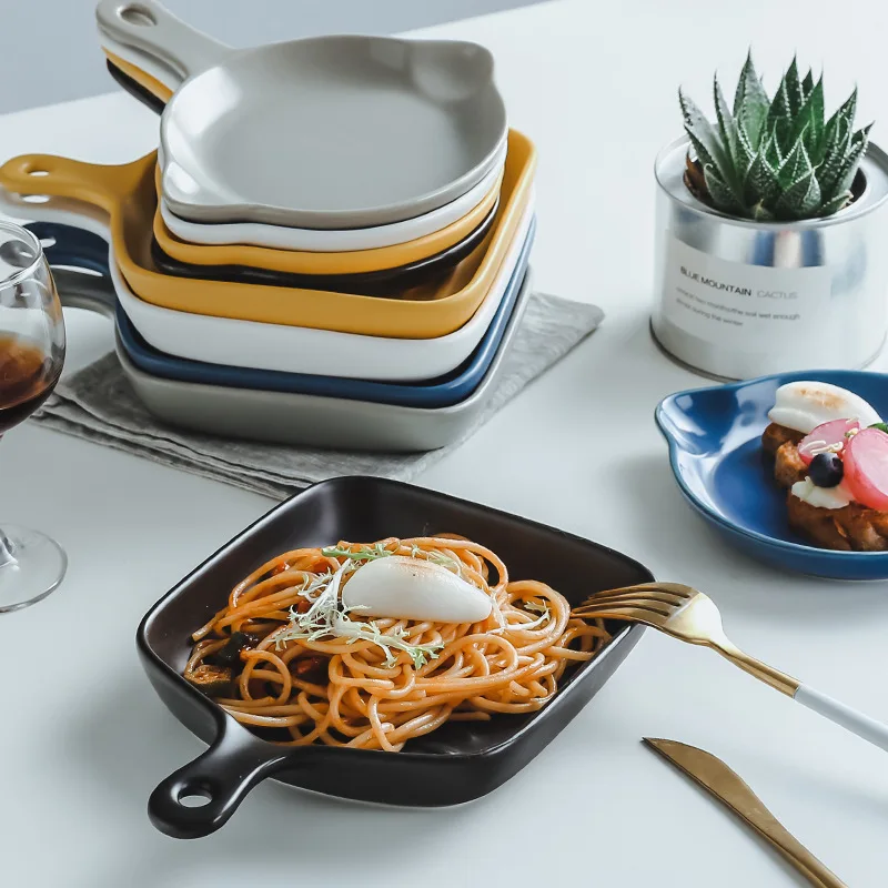 

Originality Baking Disc Ceramics Tableware Plate set Deep Assorted Cold Dishes Personality Household Breakfast Disc With Handle