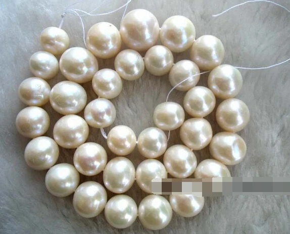 

xiuli 000408 BIgger! freshwater pearl white A 11.5-14mm 15" beads