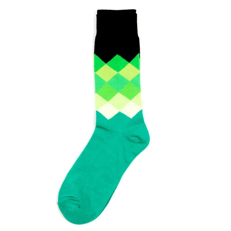 Европейские и американские осенние и зимние модные уличные трендовые контрастные цветные сетчатые градиентные цветные спортивные длинные хлопковые носки - Color: Green