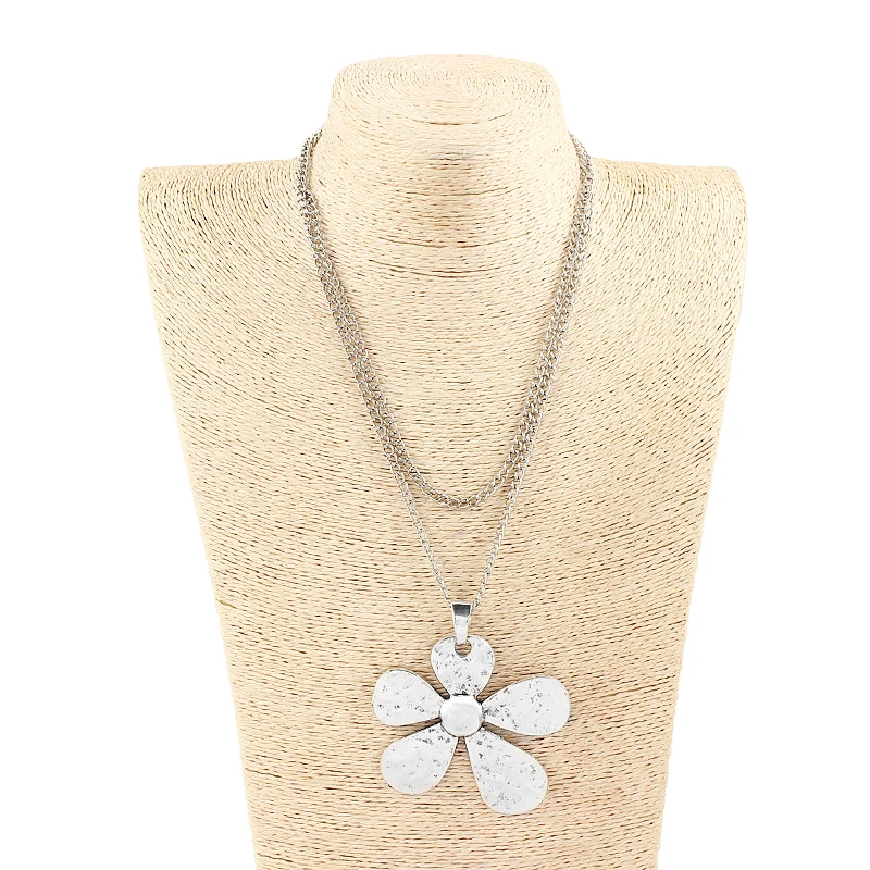 

1PCS Antique Silver Large Hammered Flower Pendant Long Chain Necklace Lagenlook