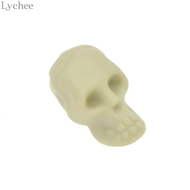 Lychee 30pcs Plastic Mini Skull Toy Gift Pack for Halloween April Fools' Day Party Spoofed DIY Decoration