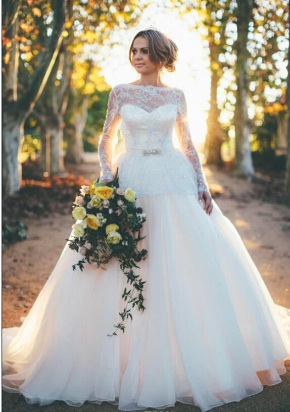 Урожай 2016 Спинки С Длинным Рукавом Кружева Свадебные Платья Бальное платье Пояс