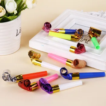 

1Pcs Whistle cheerleaders cheer birthday party bar atmosphere props children's toys