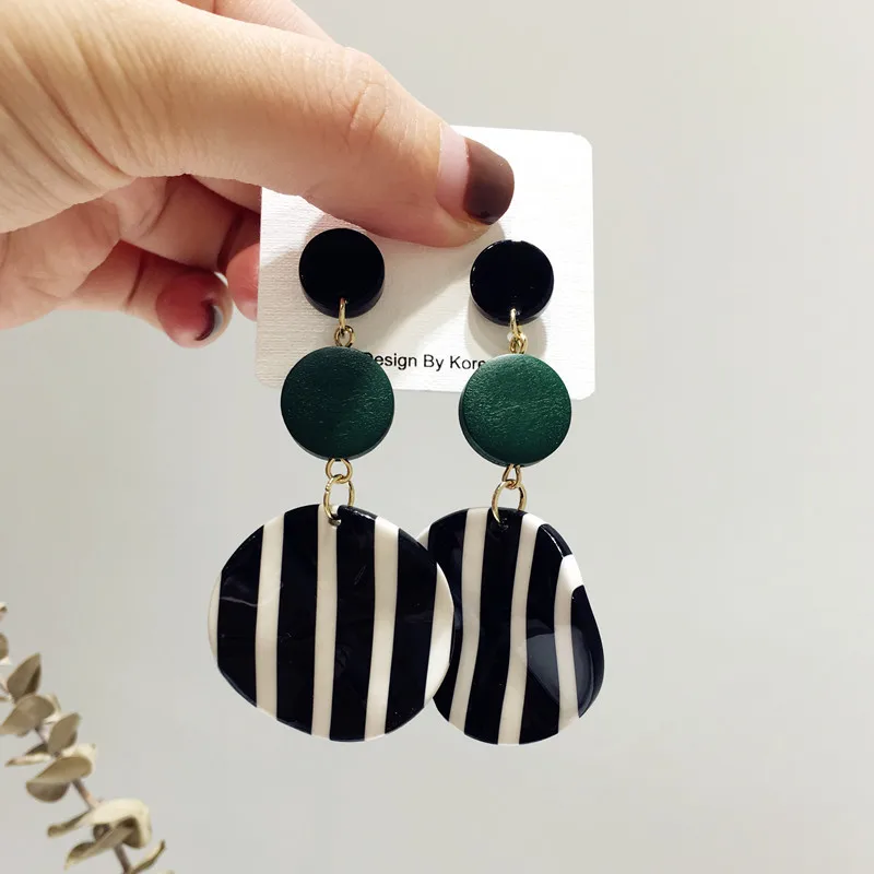 

Hot Fashion Zebra Acrylic Earrings Irregular wood earrings for women Trendy Jewelry