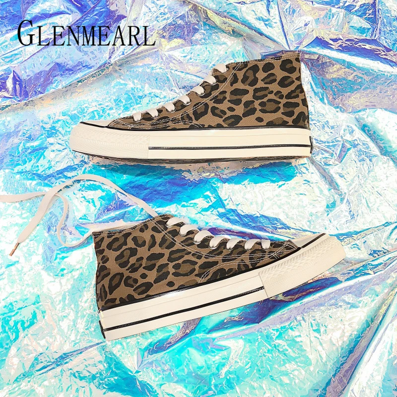 

Woman Flats Canvas Shoes Leopard Women Casual Shoes Brand Sneakers Lace Up Autumn High Tube Shoes Female Round Toe New Arrival D