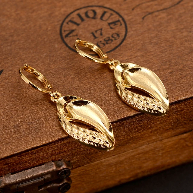 Pendientes de oro amarillo de 14 k con hojas de GF para Mujer, aretes colgantes largos, joyería de Dubái, india Pendientes de oro amarillo de 14 k con hojas de GF para Mujer, aretes colgantes largos, joyería de Dubái, india