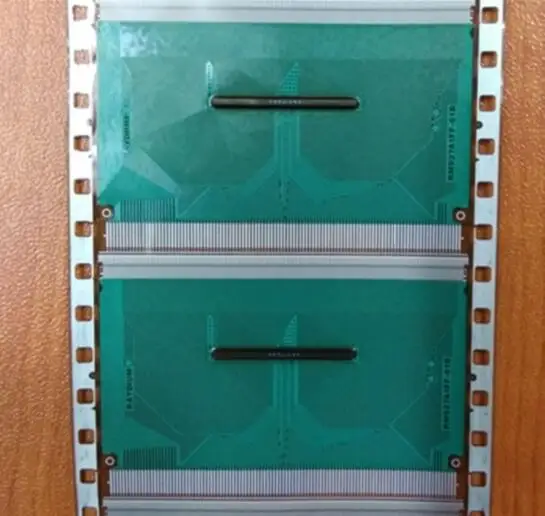 

RM927A1FF-61B New TAB COF IC Module
