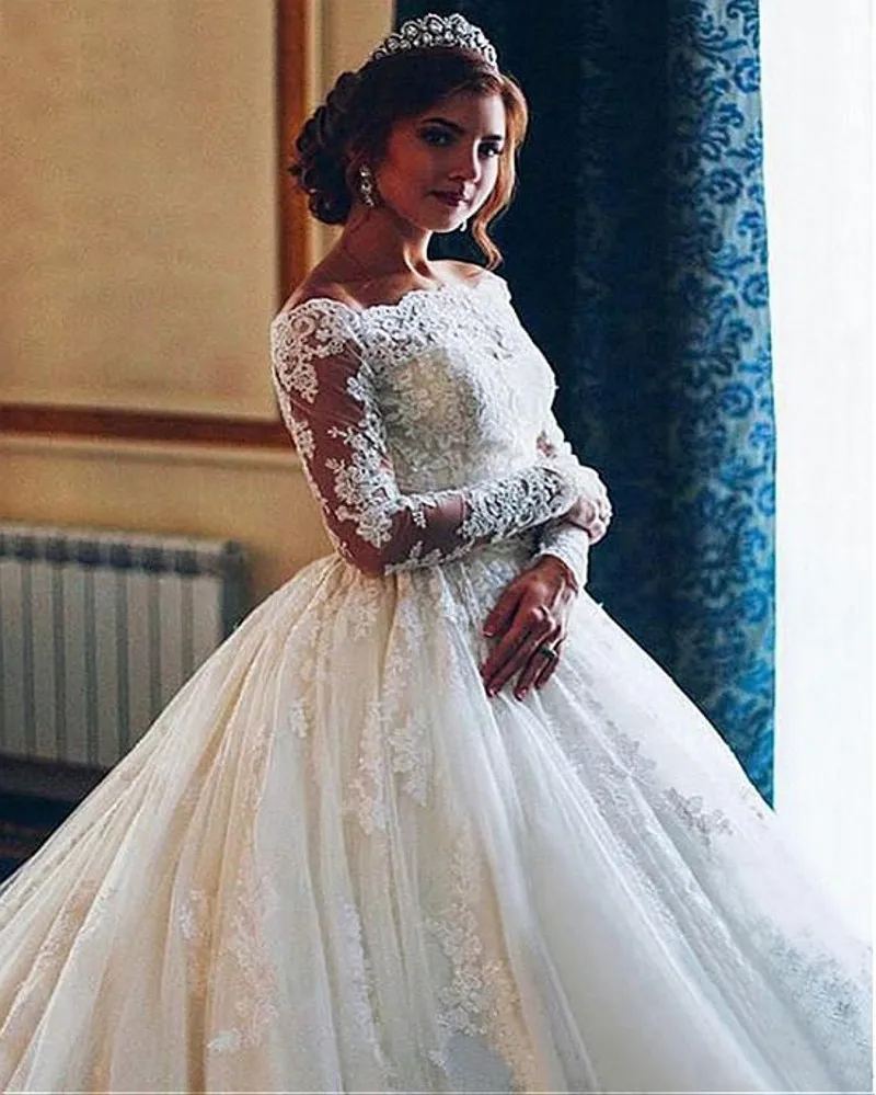 

Vintage Arab Lace Long Sleeve Wedding Dress 2019 Ball Gown Muslim Vestido De Noiva High Quality Boat Neck Bridal Gowns
