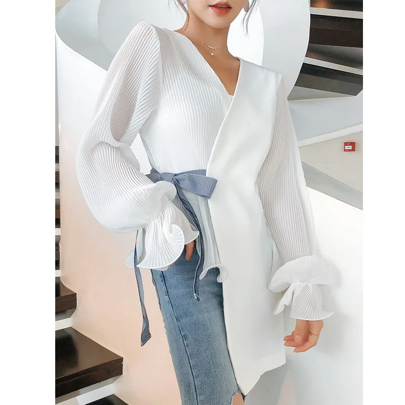 

Women Blouse White Irregular Fashion Patchwork V Neck Loose Casual Blusas Bow Belt Elegant Office Lady Long Sleeve Cardigan Tops