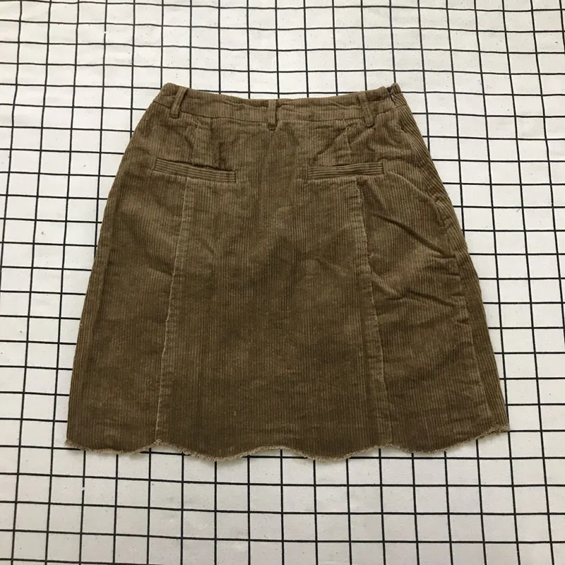 01 -  -  - _