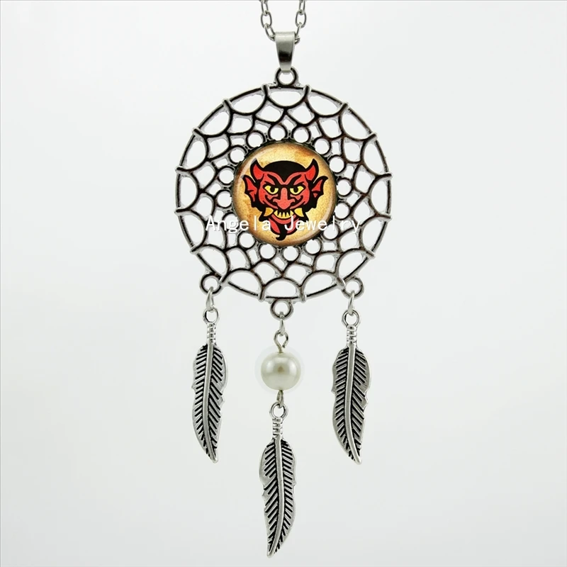 

2017 Trendy Style Amazing Bioshock Devil's Kiss Necklace Devil's Kiss Jewelry Dream Catcher Feather Necklace DC-00392