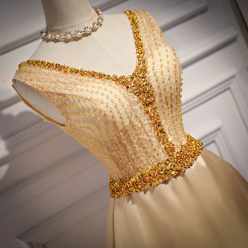 Walk Beside You Burgundy Evening Dresses Long 2019 Gold Satin Beaded Crystal V neck vestido de fiesta largos de noche elegante