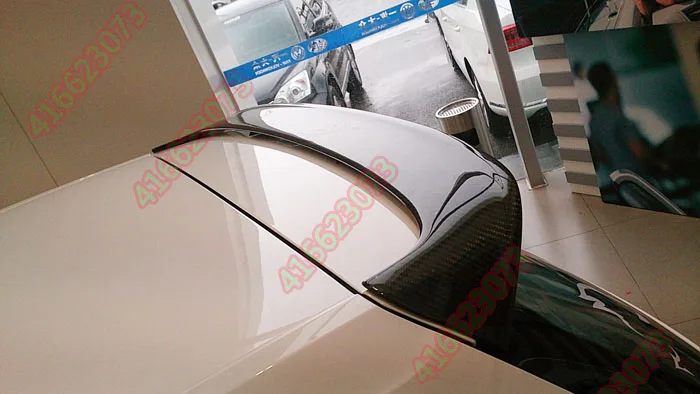 

Fit for Volkswagen Golf 7 carbon fiber rear spoiler rear wing