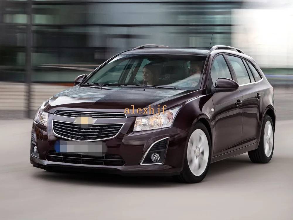 Chevrolet-Cruze_Station_Wagon-2013