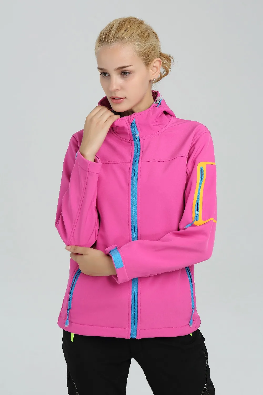 Winter Warm Softshell Fleece Skiing Jacket Plus Size Women