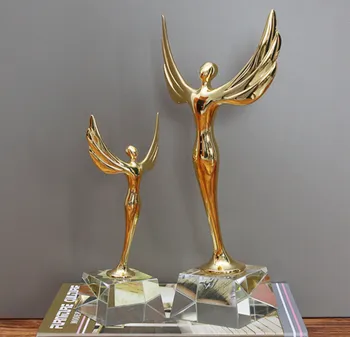 

Sports Event Champions Trophy Home Decoration Costumized Logo Words Awards Basketball Football Golf Trophies And Awards Gift
