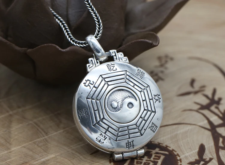 silver-gau-box-pendant0011h