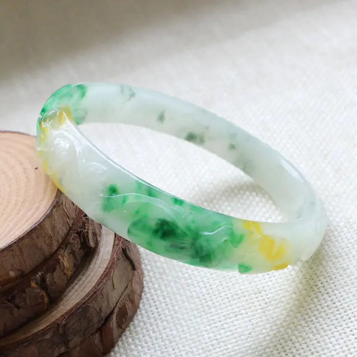 

A732 Vintage Chinese Hand-carved Emerald Green Jadeite Jade Bracelet Bangle 61mm