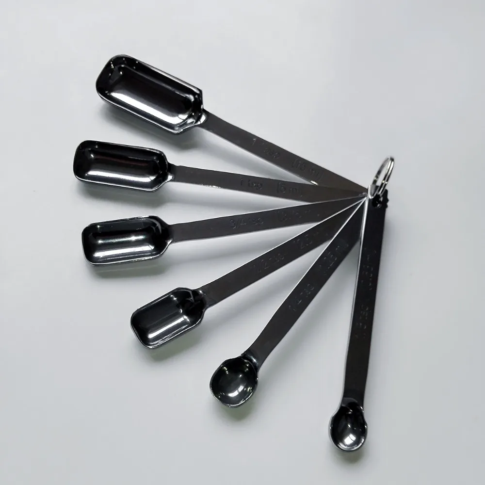 2827137873_623108095