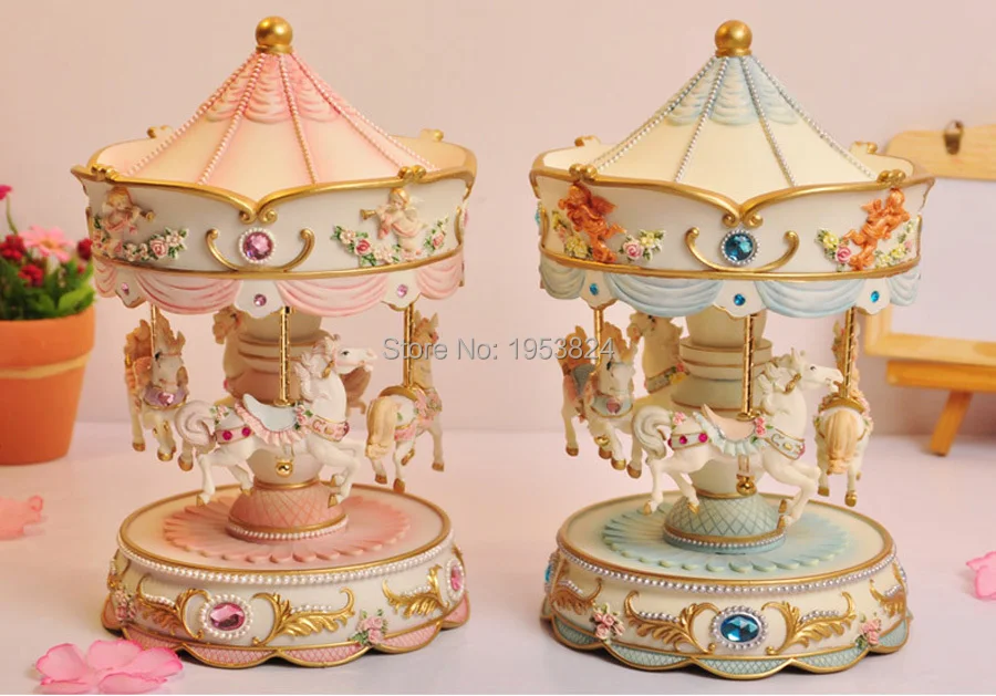 carousel music box (17).jpg