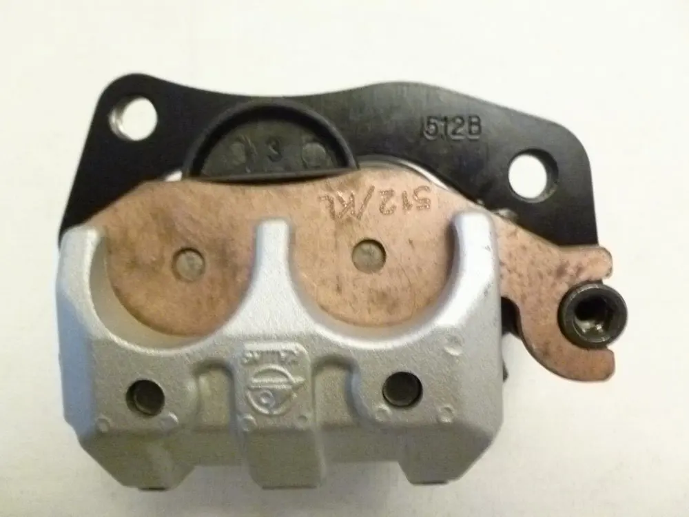 

RHINO 660UTV FRONT LEFT BRAKE CALIPER INCLUDES PADS FITS YAMAHA 660UTV RHINO
