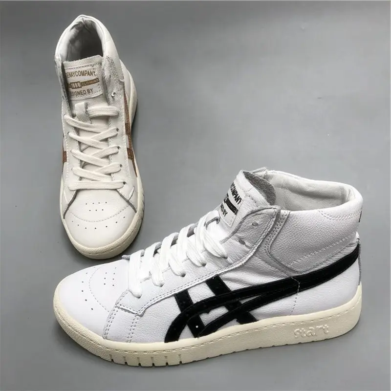 

Leather women's shoes wild white shoes Korean fashion bottom thick breathable comfortable high-top flat shoes.