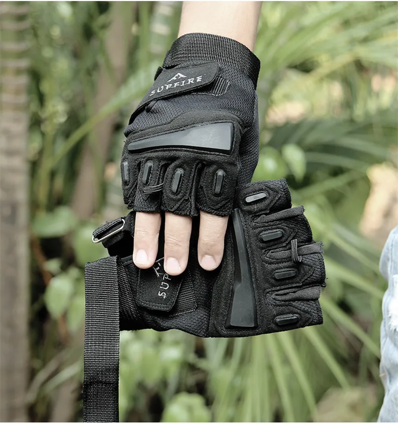 Gloves 05