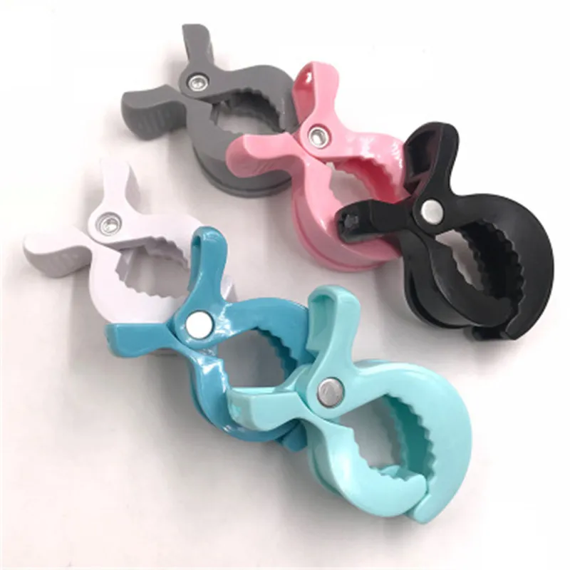 

2Pcs/Set Baby Strollers Accessories Clips Kid Car Seat Strollers Peg Hook Toy 10 Colors Multifunctional Wood Nipple Towel Covers