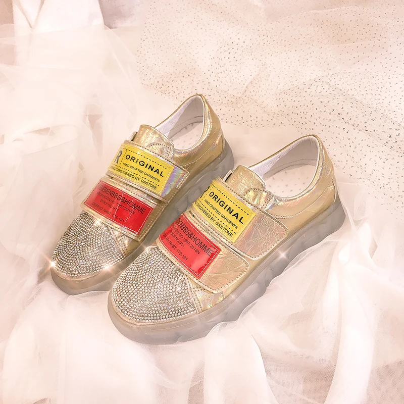 

2019 new mixed colors hook-loop women sneakers shiny Rhinestone Walking low heels Non Slip Damping shoes tenis feminino
