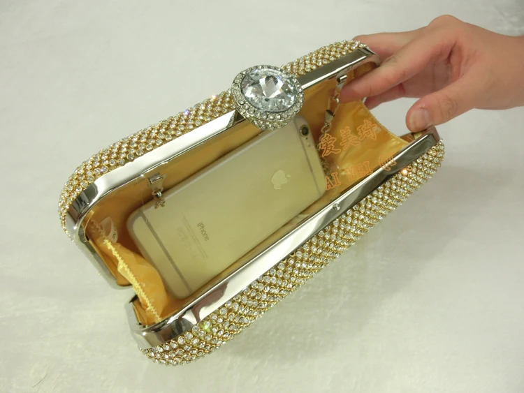 wedding bags women gld color detail (2)