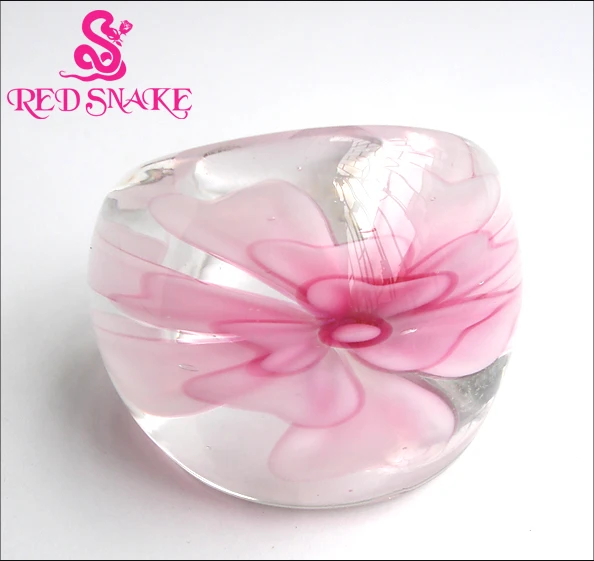 

RED SNAKE Fashion Ring Handmade light Pink with foil Translucent Murano Glass Rings