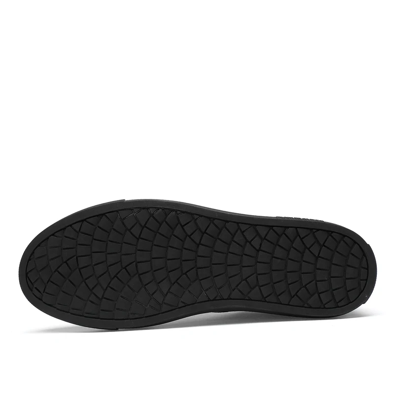 black sneakers (4)