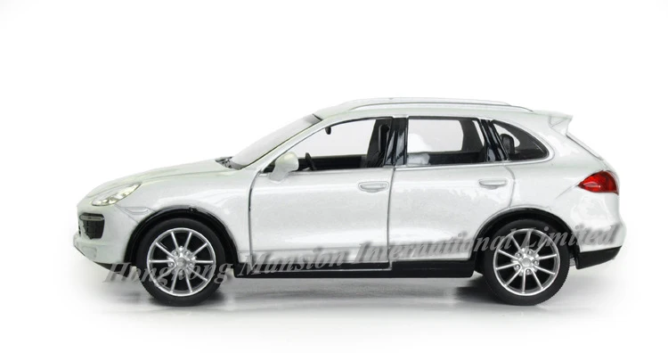 136 Car Model For Porsche Cayenne Turbo S (9)
