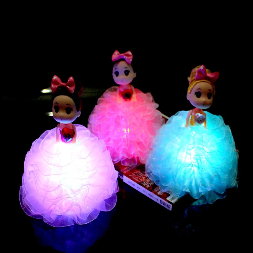 18 см светящаяся кукла Красочный светодиодный светящиеся игрушки для детей девочек Кидз, подарок на день рождения свадьба кукла елочных игрушек светящиеся игрушечные лошадки