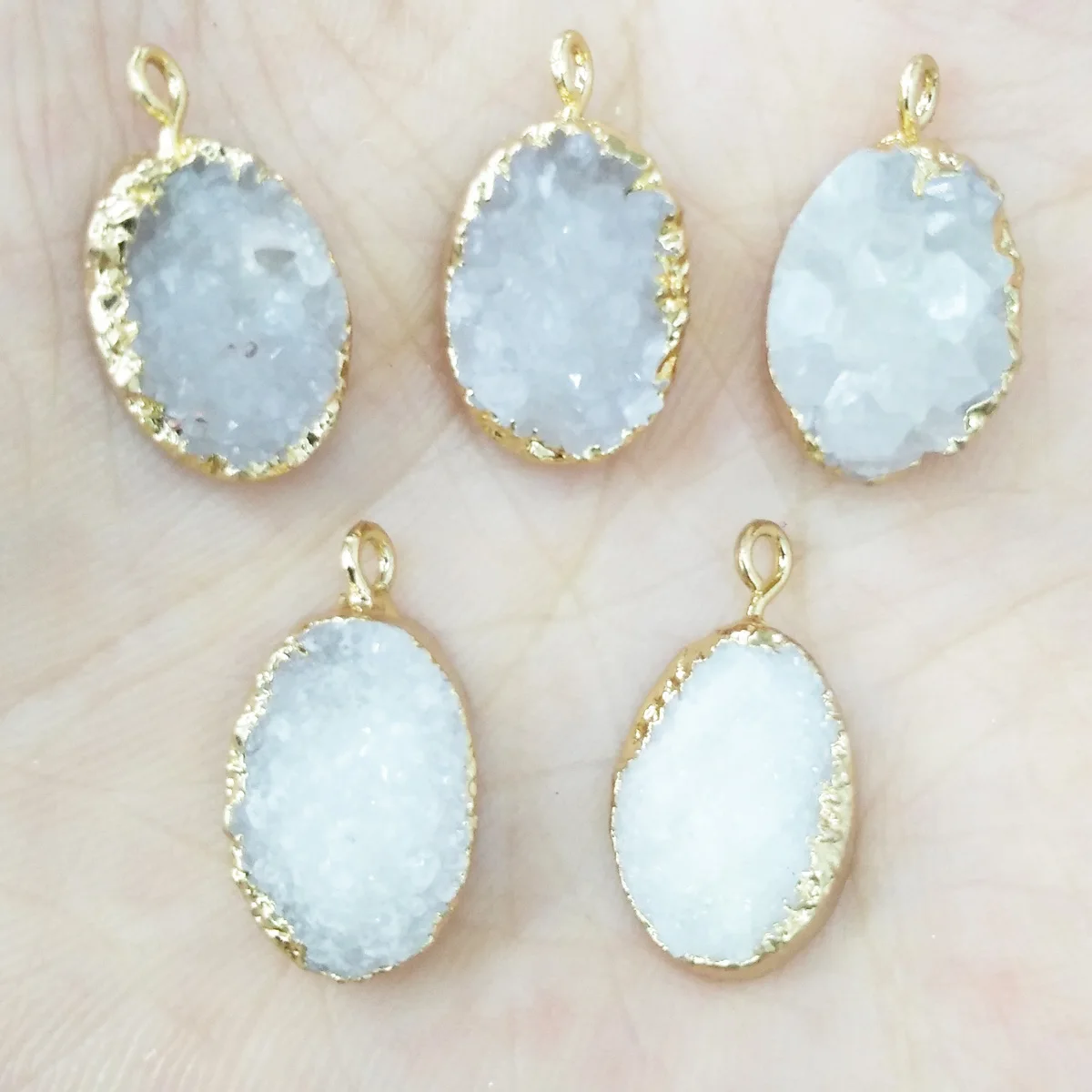 

Natural Stone Quartz Pendants Necklace Pendant for Jewelry Making DIY Necklace Size 10x18mm