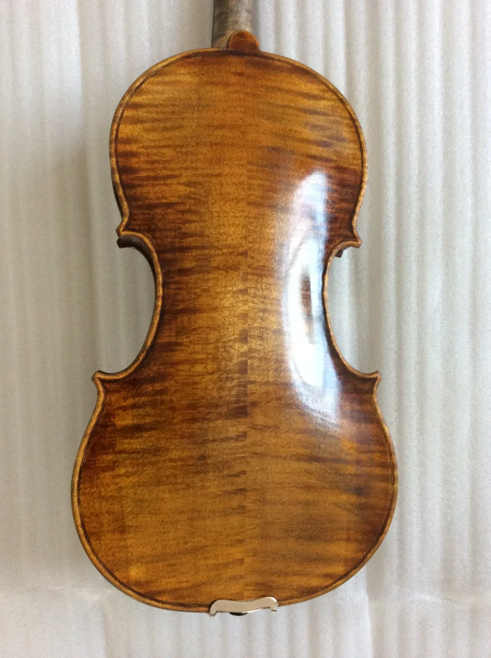 

Violin 4/4 size Guarneri model 1742 , 100 years old spruce top violin