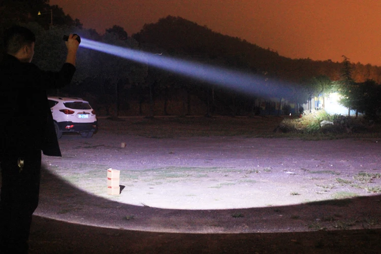 Светодиодный мощный охотничий светодиодный фонарик перезаряжаемый Портативный осветительная лампа для наружного применения, влагостойкий светильник фонарь для рыбалки охоты
